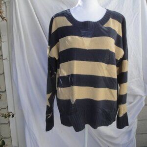 Love Camel-Gray Distressed Long Sleeve Preppy Striped Stars Sweater M/L NEW